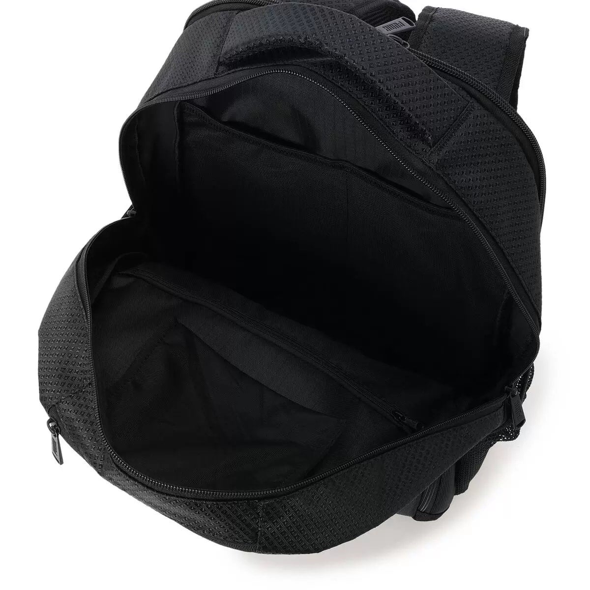 Puma Challenger Backpack 28L - 便利なメッシュポケット・チェスト